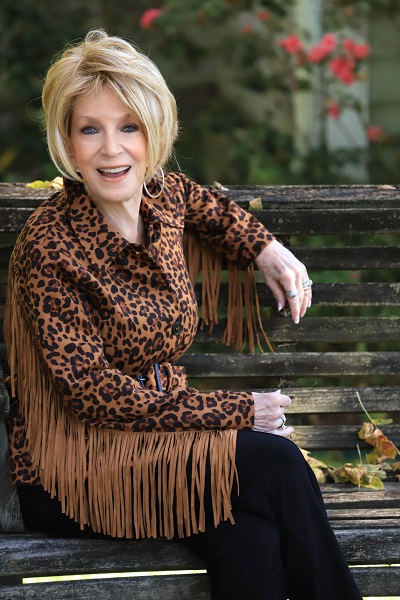 Jeannie Seely, Grammy Award-Winning Country Star Dazzled 50th ...