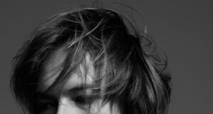 Sid Simons Releases New Single and Video “Under My Skin” Sid Simons