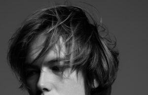 Sid Simons Releases New Single and Video “Under My Skin” Sid Simons