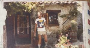 Eric Idle – Comic’s Vibrant New Book About Provence