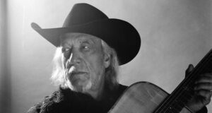 A One-of-a-Kind Voice: Friends Remember John Anderson
